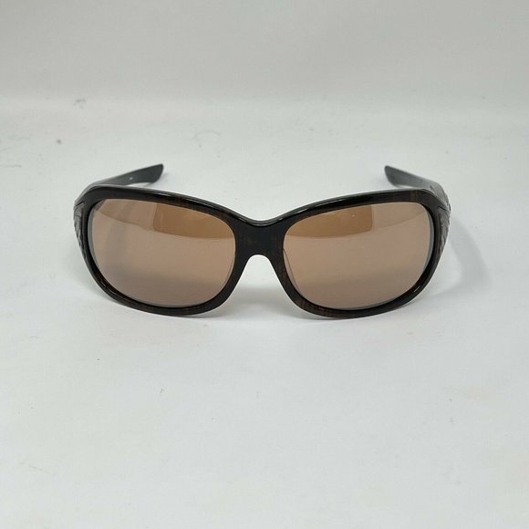 Oakley Sunglasses Embrace 05-847 Sable Frames Light Scratches On Lenses VR28